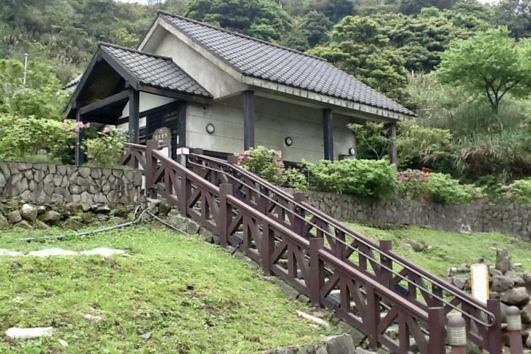 北投陽明山一日遊包車|小油坑、竹子湖、擎天崗、冷水坑、硫磺谷、北投溫泉|8小時|台北/新北出發 5 台北陽明山一日遊包車|小油坑、竹子湖、擎天崗、冷水坑、硫磺谷、北投溫泉|8小時|台北/新北出發