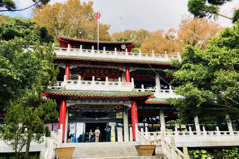 北投陽明山一日遊包車|小油坑、竹子湖、擎天崗、冷水坑、硫磺谷、北投溫泉|8小時|台北/新北出發 10 台北陽明山一日遊包車|小油坑、竹子湖、擎天崗、冷水坑、硫磺谷、北投溫泉|8小時|台北/新北出發